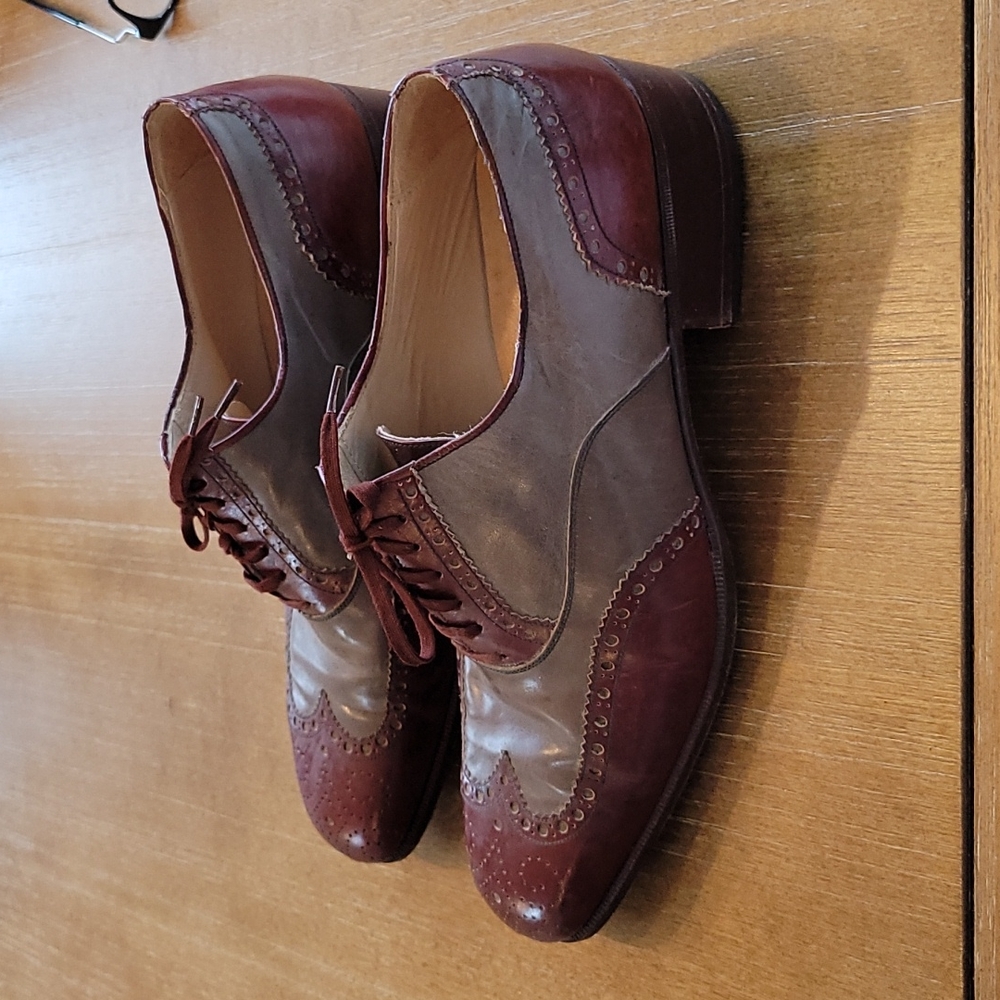 VINTAGE HANDMAND R  MARTEGANI LEATHER LACE UP  SPATS.